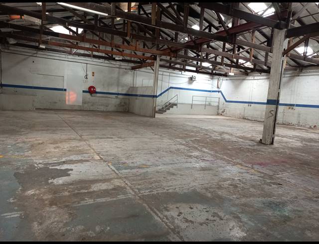 600M² WAREHOUSE FOR SALE IN EAST LONDON CENTRAL